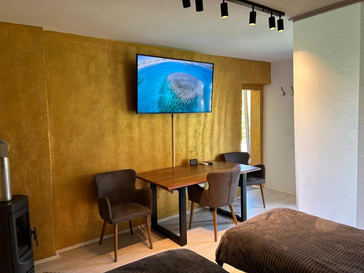 Apartment Gal Ново-Место Экстерьер фото