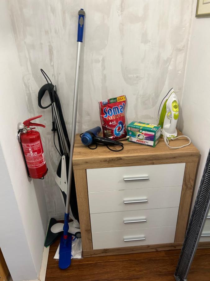 Apartment Gal Ново-Место Экстерьер фото